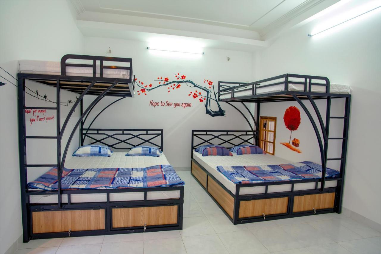 Lotus Homestay Туїхоа Екстер'єр фото